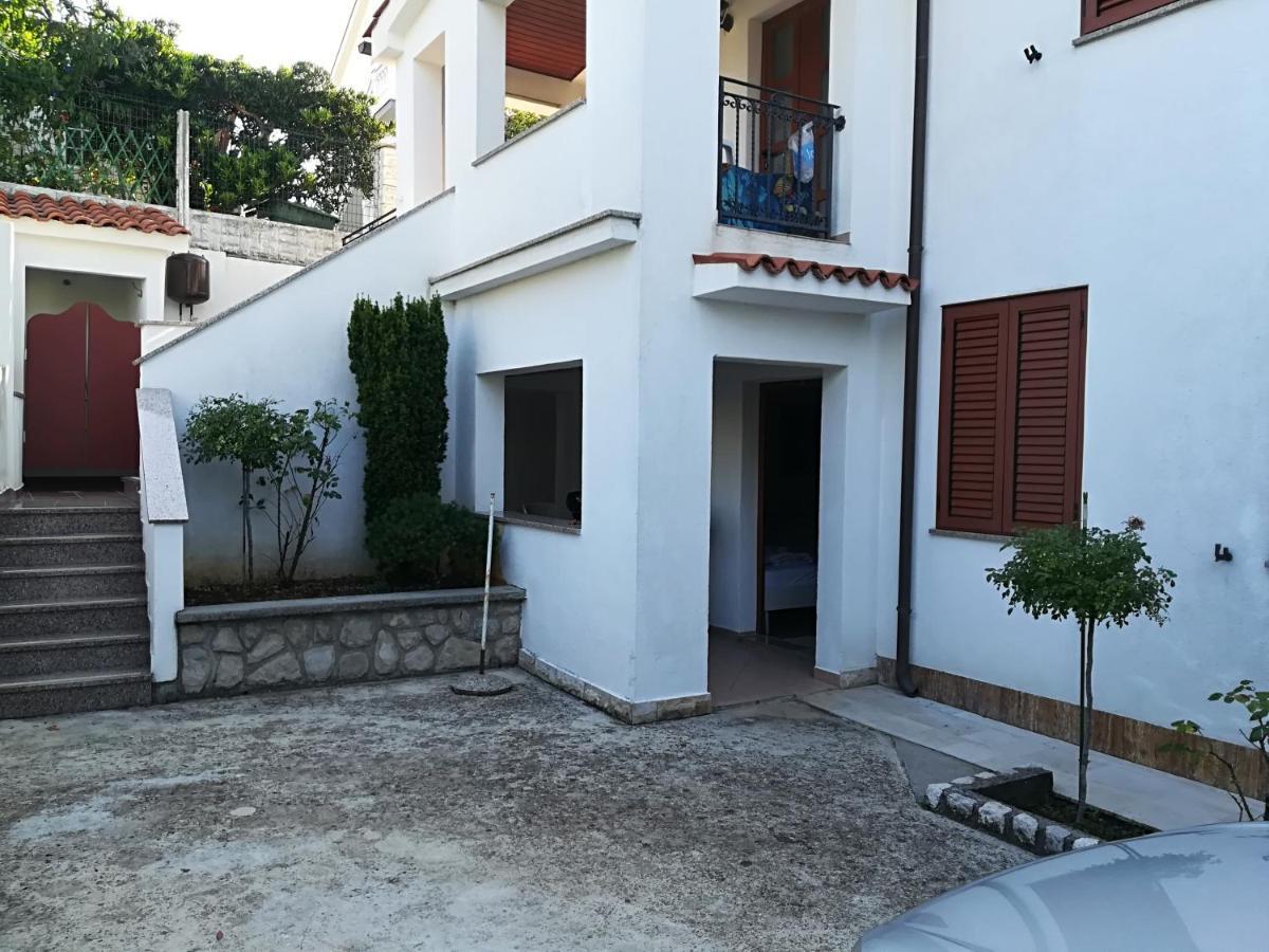 Apartmani Am Krk Town Luaran gambar