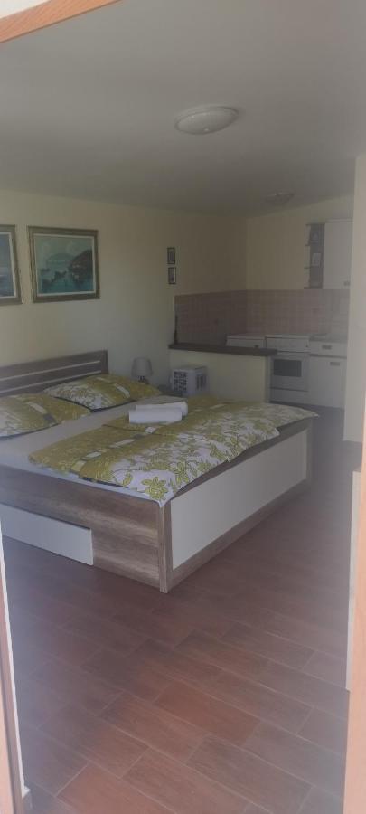 Apartmani Am Krk Town Luaran gambar